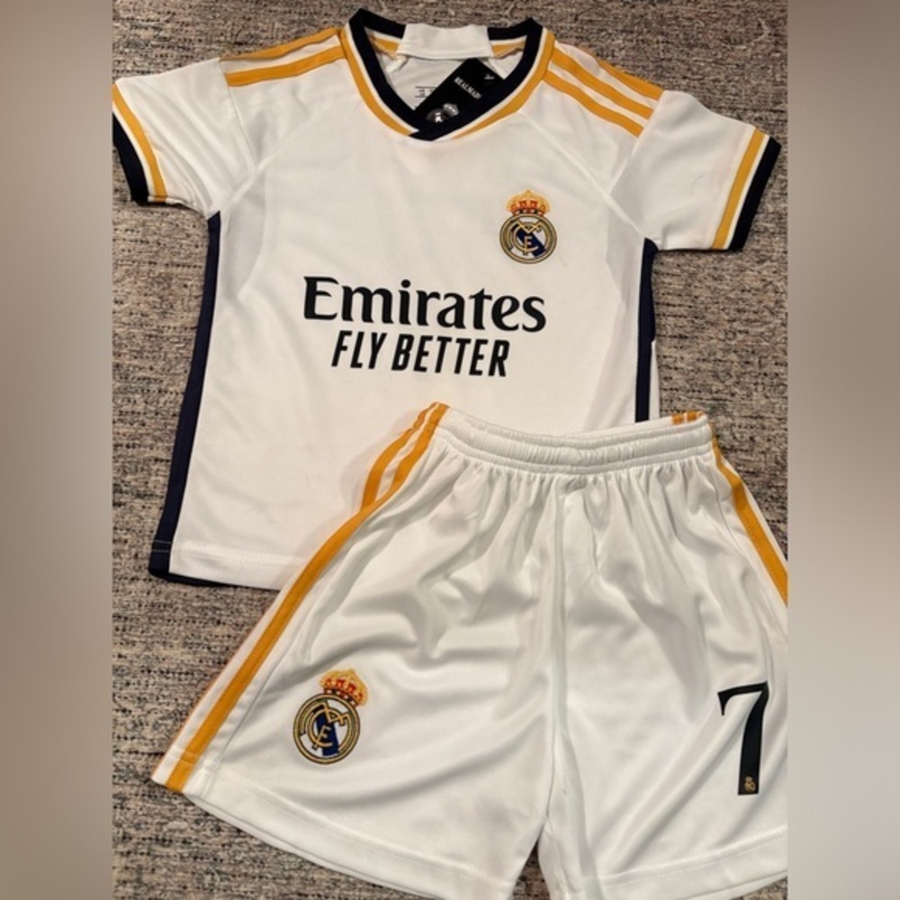 Vini Jr Youth Soccer Jersey Set Kids XL Size 30 White Home Uniform New With Tags